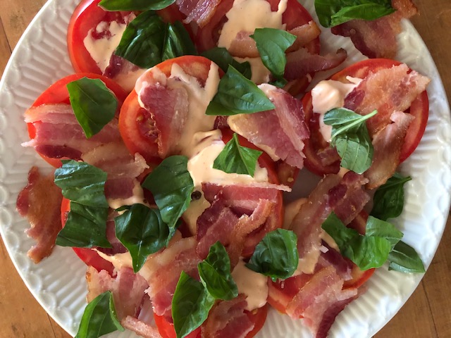 tomato and bacon salad